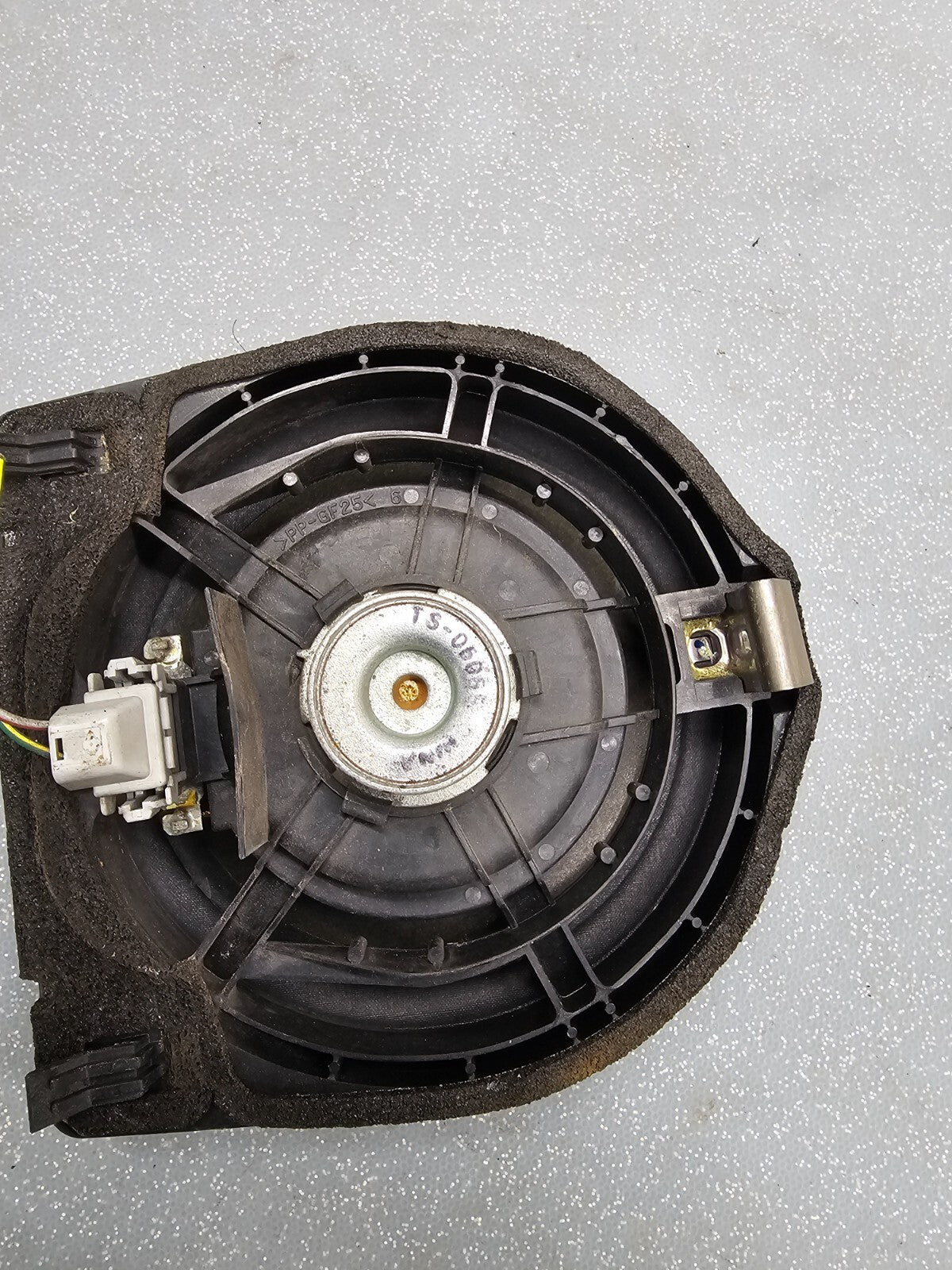 🔥01-05 HONDA CIVIC SEDAN FRONT DOOR AUDIO STEREO SPEAKER OEM