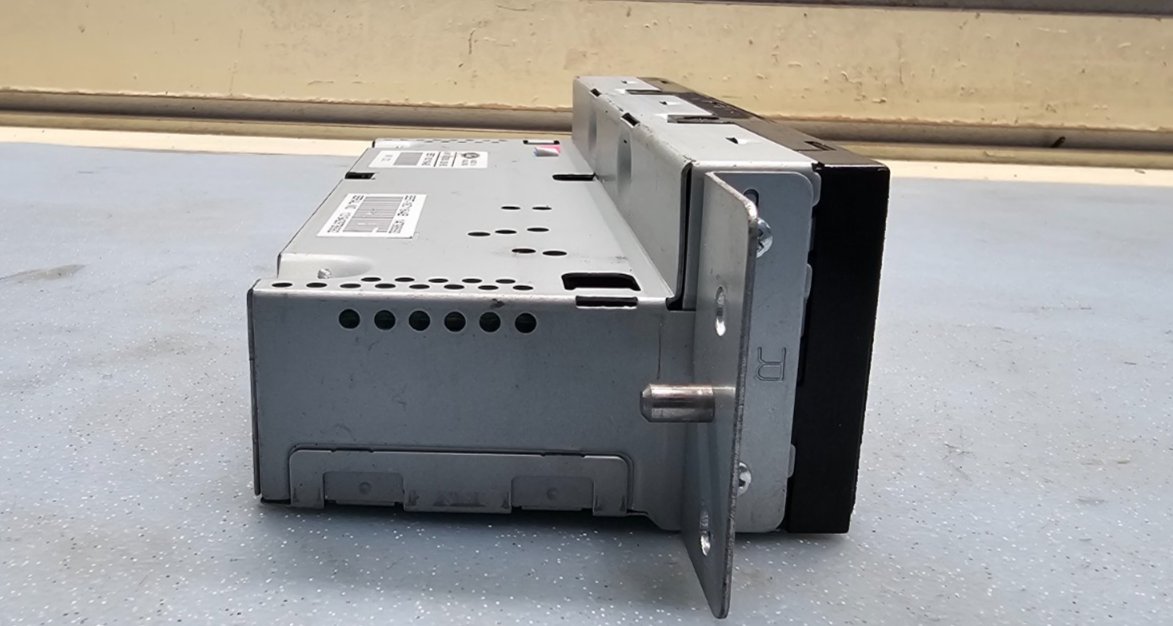 10-12 Ford Fusion Mercury Milan Dash Info Display Screen Control Module Assembly