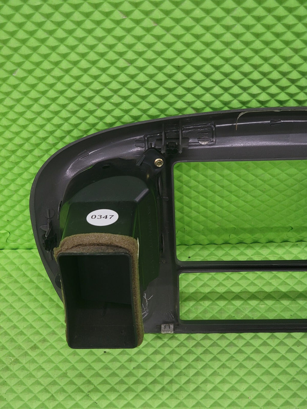 97-03Ford F150 Center Dash Radio Climate BEZEL Trim Panel A4WD 4H 4L Line GrayB1
