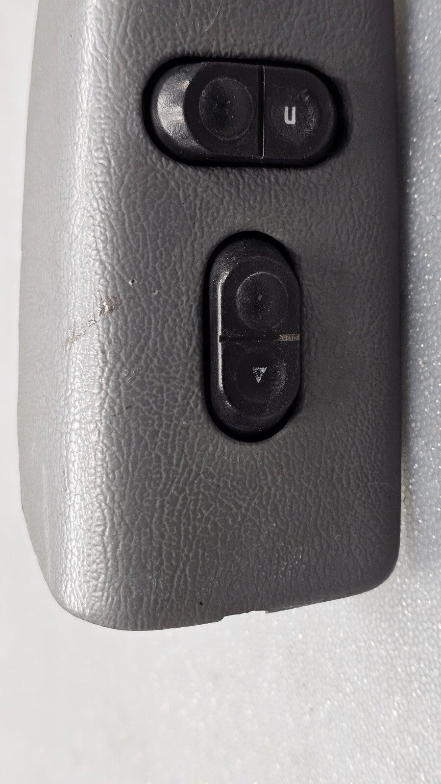 03-08 Ford  E150 E250 Front Right Passenger Door Mirror Window Lock Switch Gray
