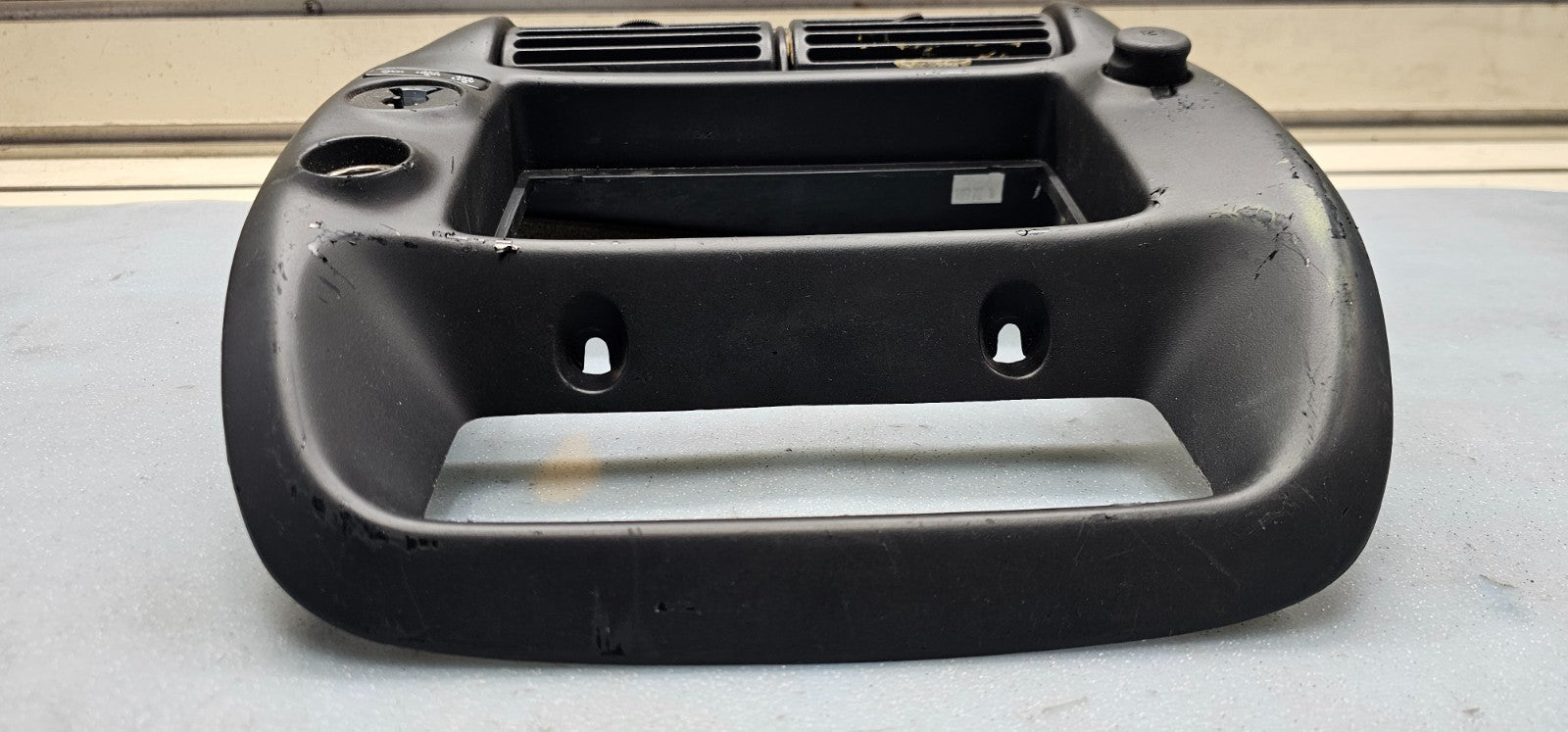 95-10 Ranger Explorer Center Dash Radio Stereo Display Bezel Trim Panel BLACK B2