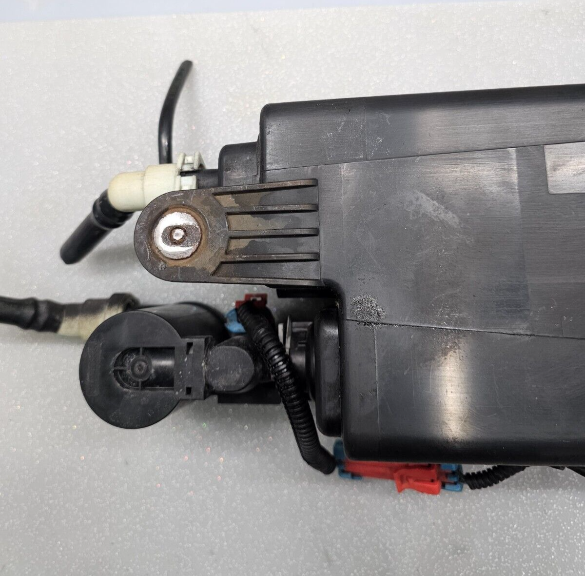 🔥07-09 HYUNDAI SANTA FE GAS FUEL VAPOR EMISSION CHARCOAL EVAP CANISTER Assembly