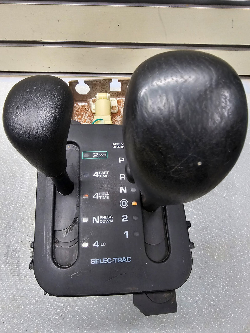 🔥99-04 Jeep Grand Cherokee WJ Selec-Trac Automatic Floor Gear Shifter Assembly