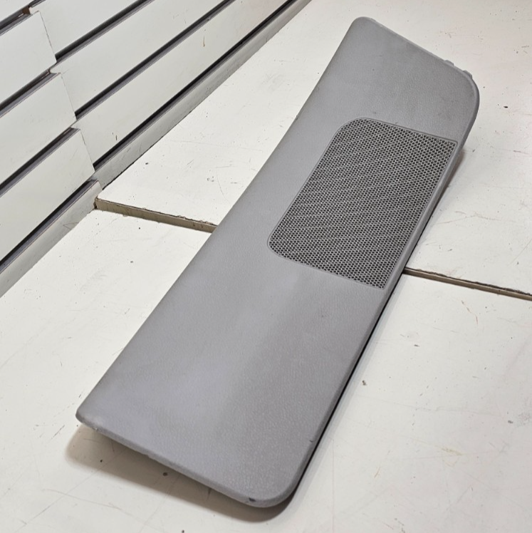 🔥11-20 GRAND CARAVAN TOWN COUNTRY REAR RIGHT QUARTER BOLSTER PANEL TRIM GRAY