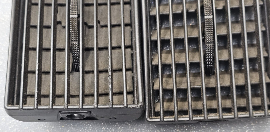 02-05 Dodge RAM CENTER DASH LEFT/RIGHT Heater Air Vents Filter Conditioner Pair