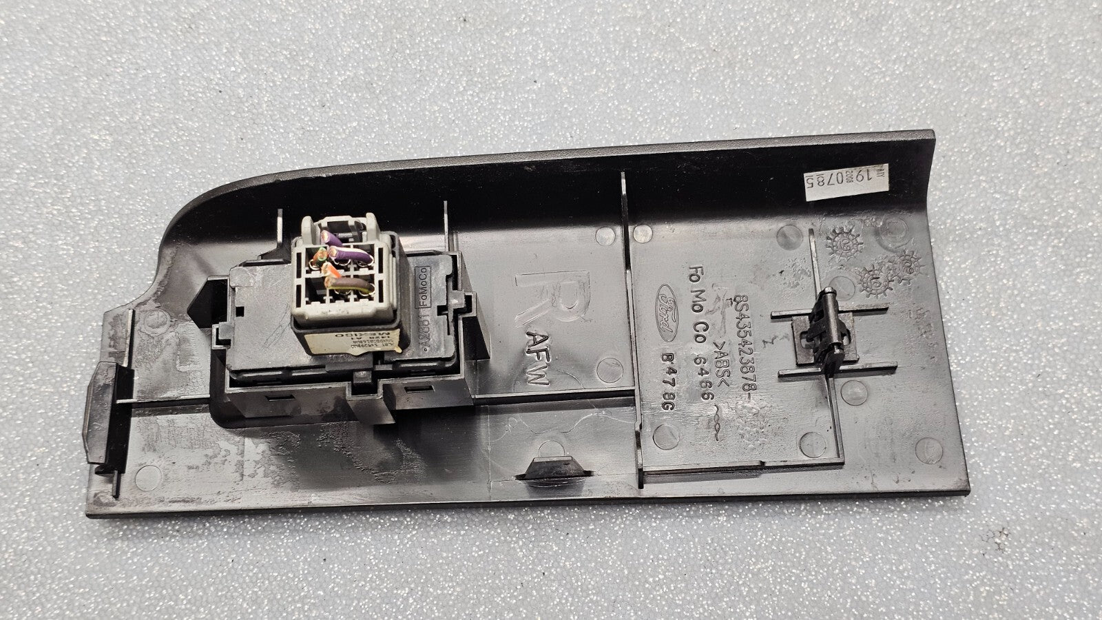 08-12 Escape Focus Front Right Passenger Door Power Window Switch Assembly Black