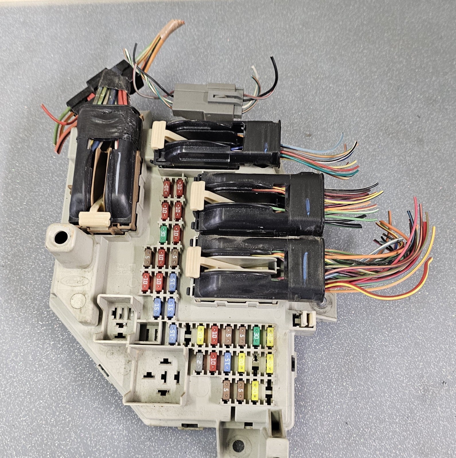 🔥04-06 Ranger Fuse Box Multifunction Relay Control Module BCM Junction Panel