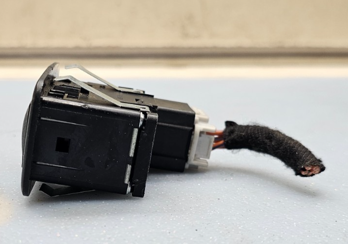 🔥 09-11 Dodge Journey REAR RIGHT / LEFT DOOR WINDOW CONTROL SWITCH OEM