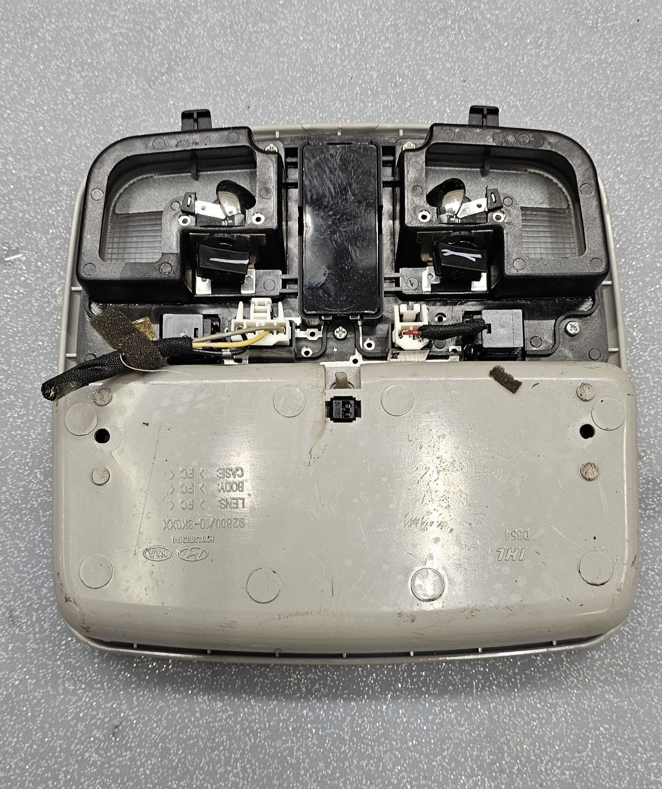 06-10 Hyundai Sonata Overhead Console Dome Map Light Lamp Storage Assembly Gray