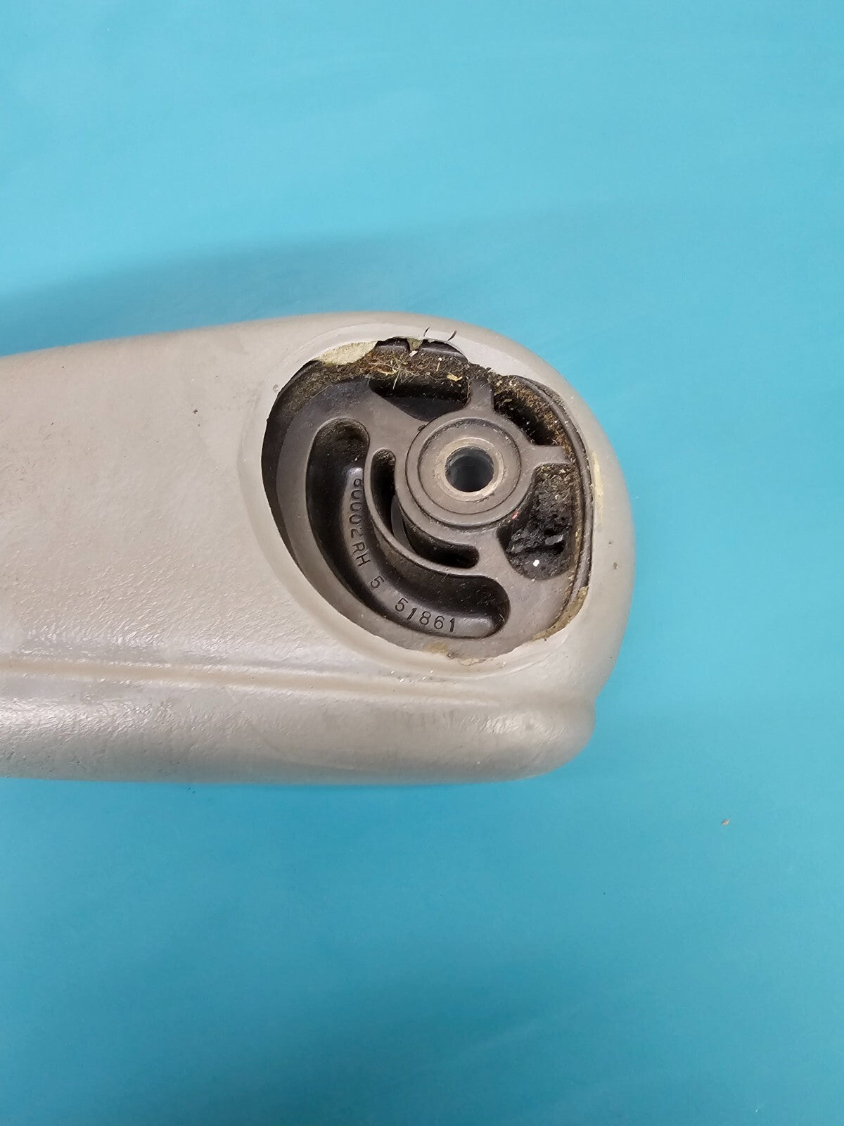 🔥04-07 Dodge Grand Caravan Rear Right Seat Left Side Armrest Arm Rest OEM