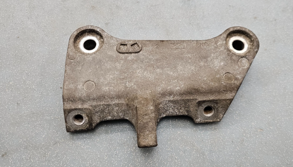 🔥02-06  CR-V Accord Civic Air Conditioning Compressor Mounting Bracket OEM
