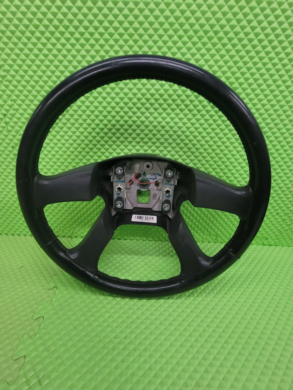 🔥03-06 SILVERADO SIERRA YUKON TAHOE SUBURBAN STEERING WHEEL LEATHER BLACK