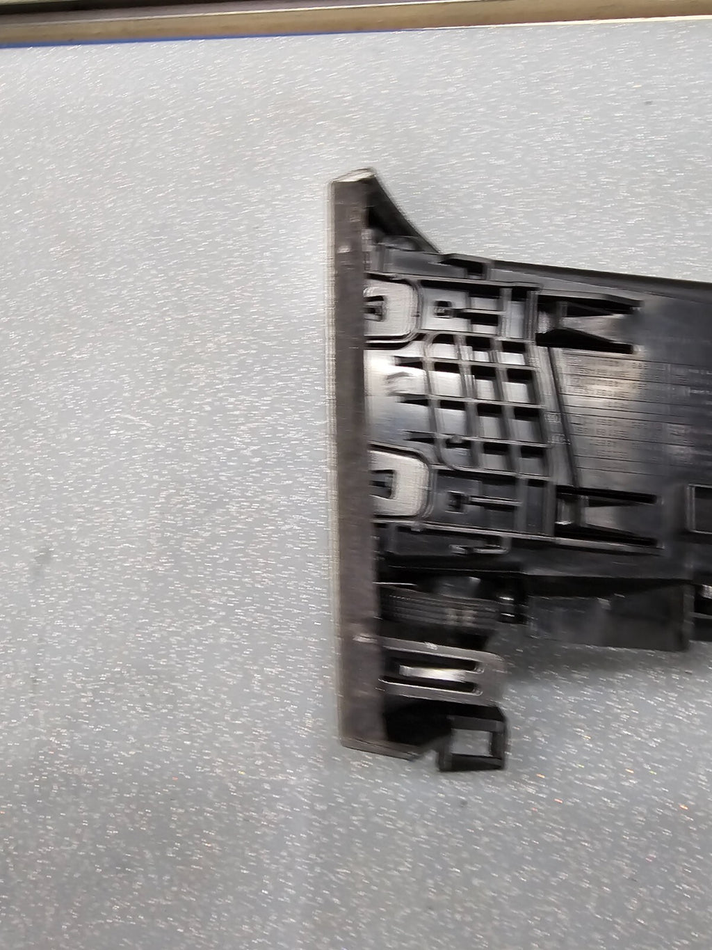 🔥2007-2012 NISSAN VERSA DASH AIR VENT AC LH DRIVER SIDE OEM