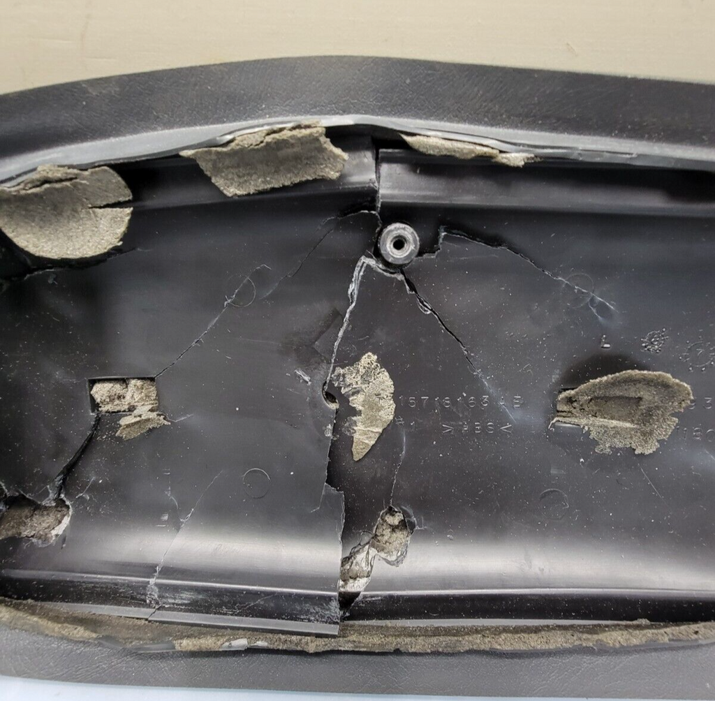 🔥98-04 Chevy BLAZER S10 JIMMY SONOMA Center Console Lid Arm Rest Cover BLACK L7