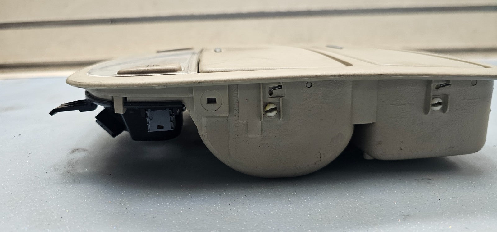 🔥07-12 HYUNDAI SANTA FE FRONT OVERHEAD CONSOLE DOME MAP LIGHT LAMP SUNROOF GRAY