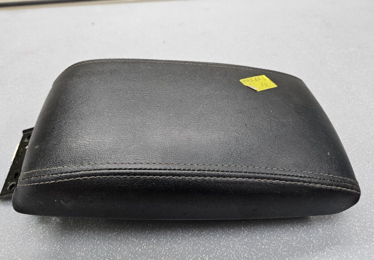 🔥09-13 Mazda 6 Center Console Leather Armrest Lid Top Pad Assembly Black OEM