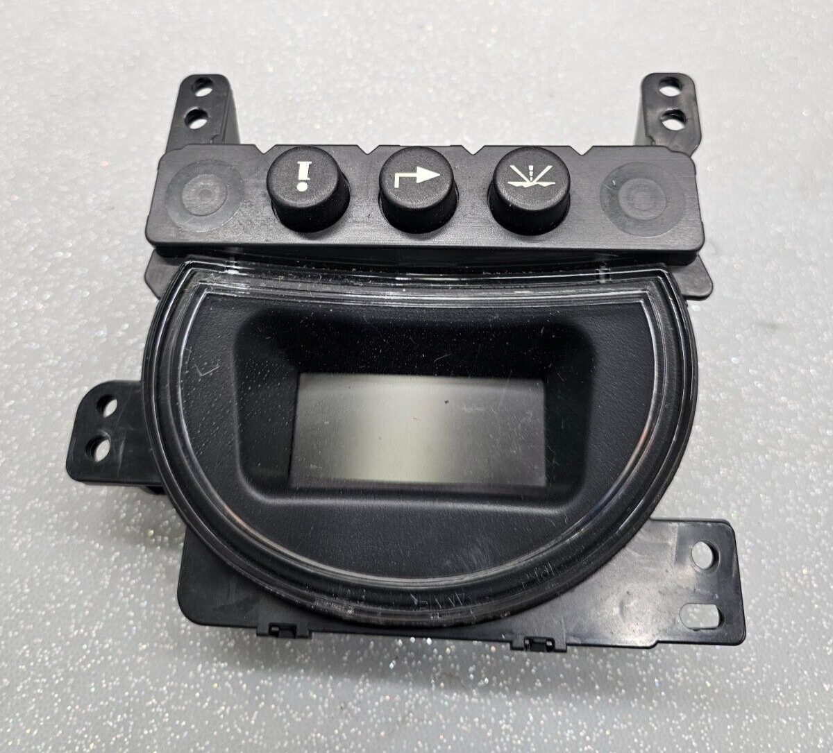 04-08PONTIAC GRAND PRIX3 Button Info Display Screen Center Dash BezelSwitch SW54