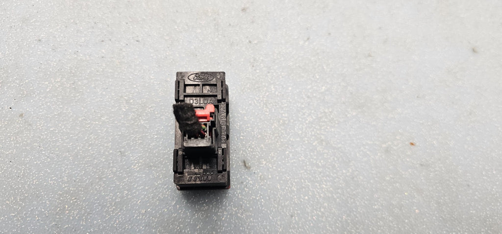 🔥05-07 FORD Focus Emergency Hazard Light Flasher Button Control Switch  BLACK