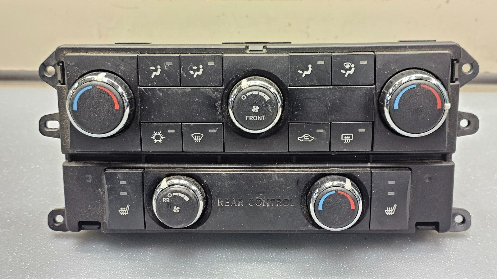 08-10 Grand Caravan Town Country Dash AC Heater Temperature Climate Control OEM