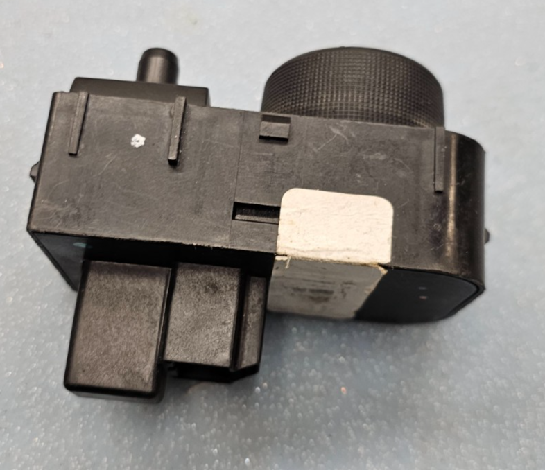 🔥07-14 Silverado Sierra Headlight Head Lamp Transfer Case Control Switch Black