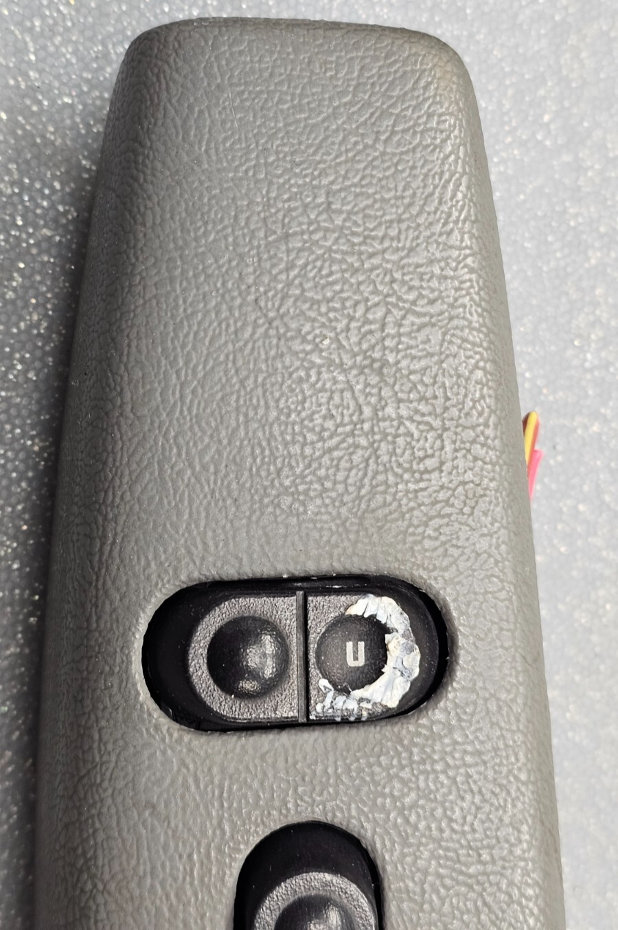 03-08 Ford  E150 E250 Front Right Passenger Door Mirror Window Lock Switch Gray