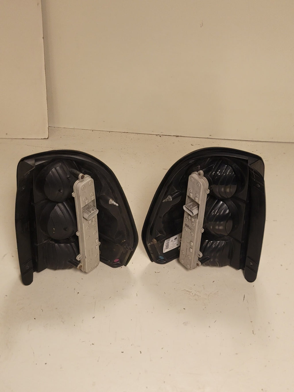 🔥2002-2009 Chevy TRAILBLAZER REAR  LH TAILLIGHT Tail Light OEM SET