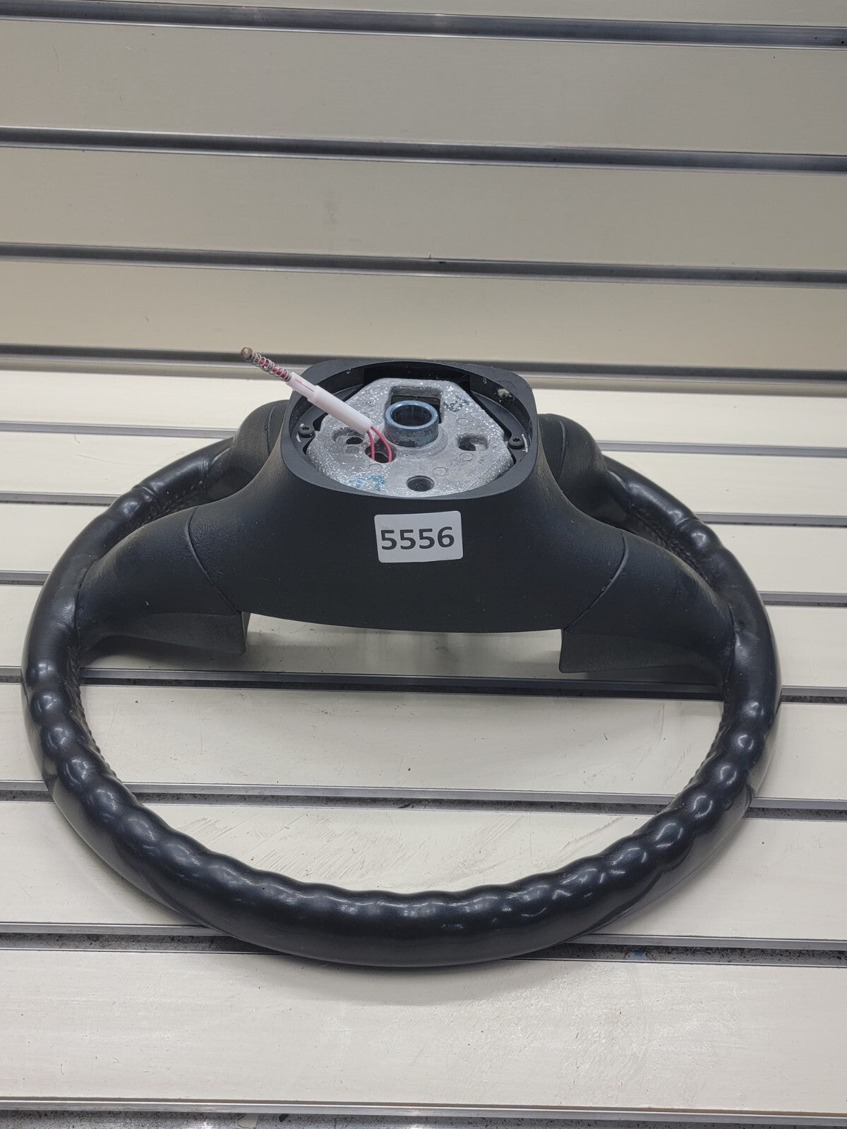 🔥03-06 SILVERADO SIERRA YUKON TAHOE SUBURBAN STEERING WHEEL LEATHER BLACK