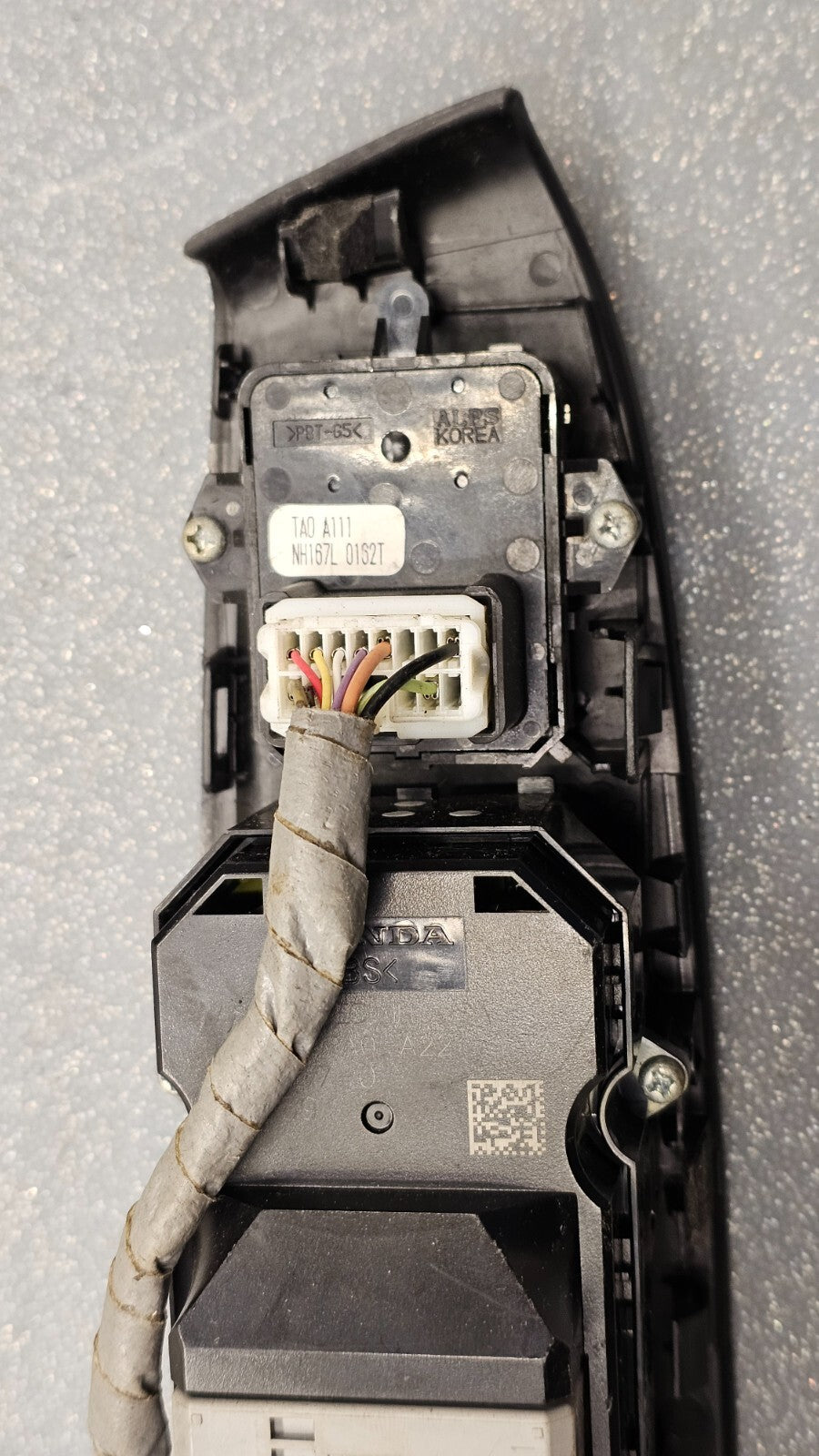08-12 ACCORD Left Driver Door Master Power Window Lock Switch Assembly Black OEM