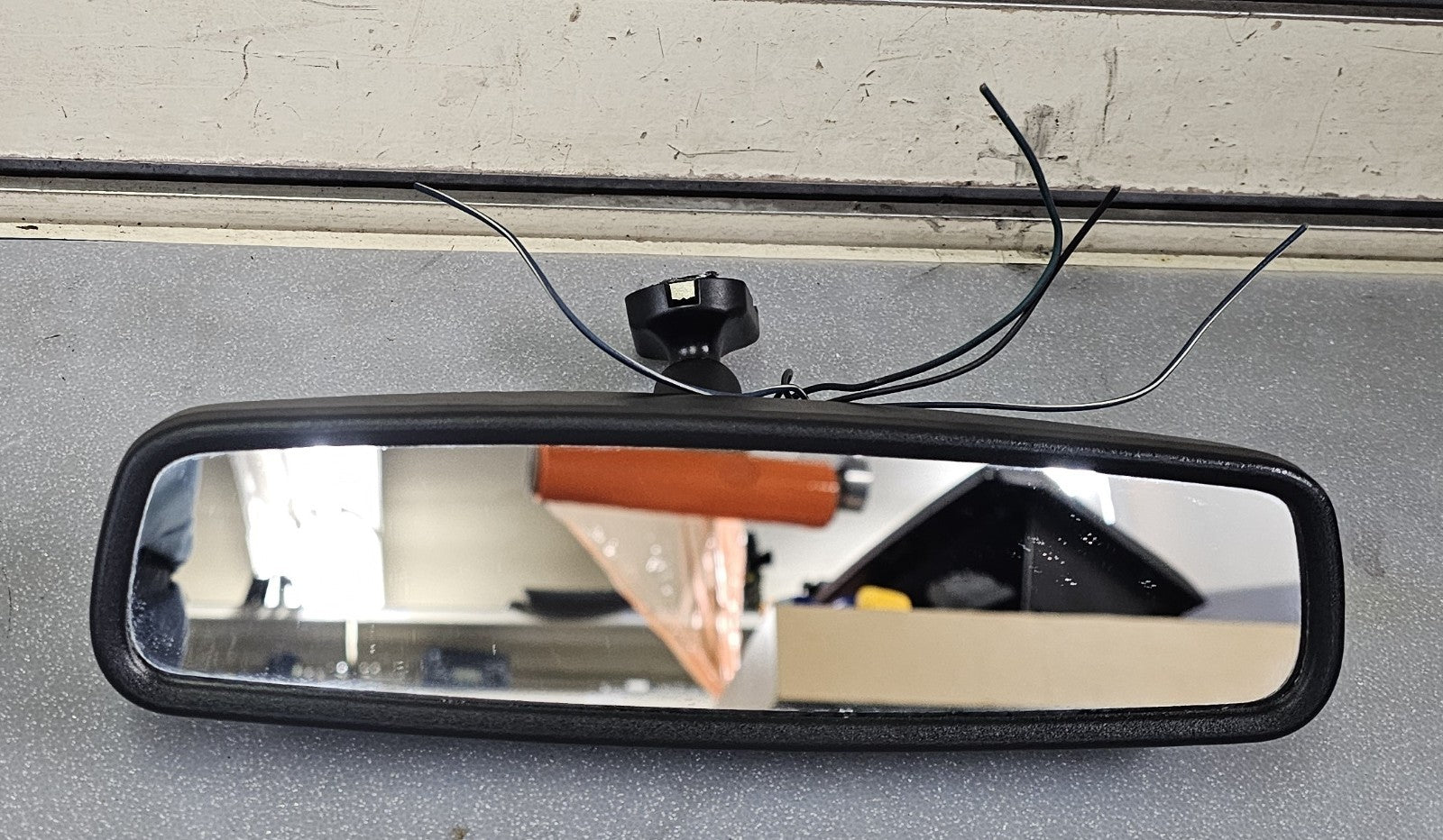 11-18 Ford Edge Fiesta 15-17 Expedition Front Center Interior Rear View Mirror