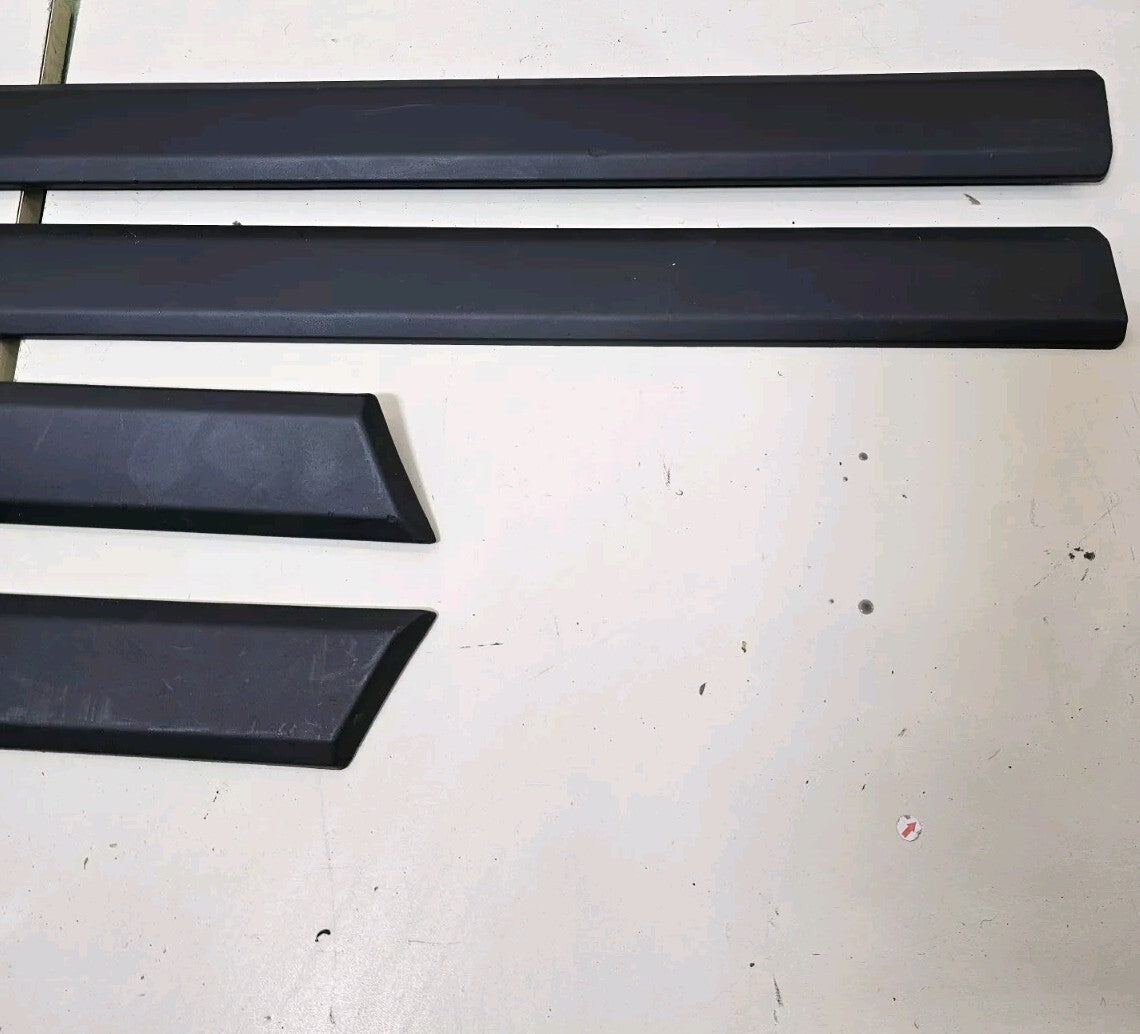 🔥06-10 Commander Outer Door Trim Set Left Driver Right Passenger Molding Black