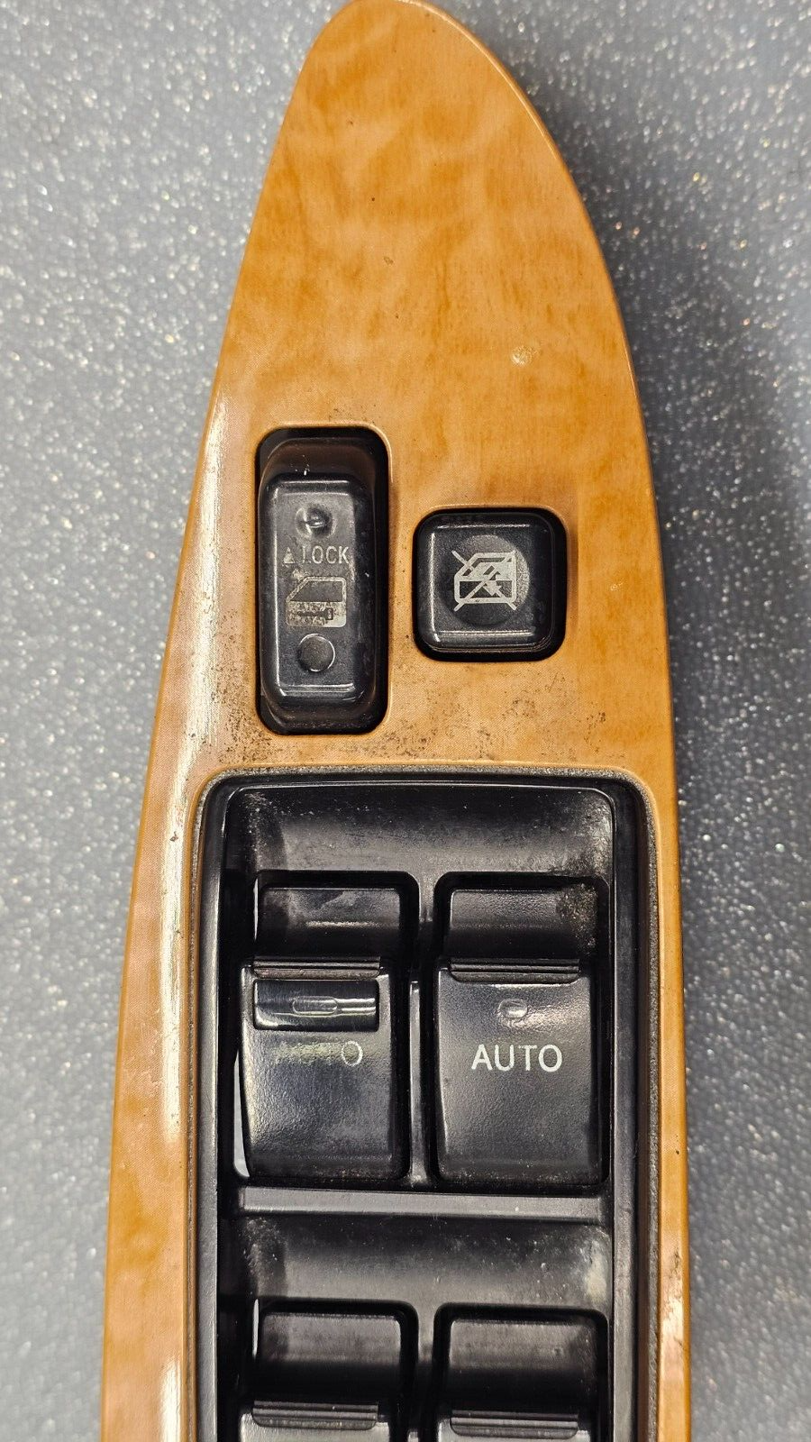 05-09 Avalon Left Driver Master Door Power Window Switch Regulator Assembly Wood