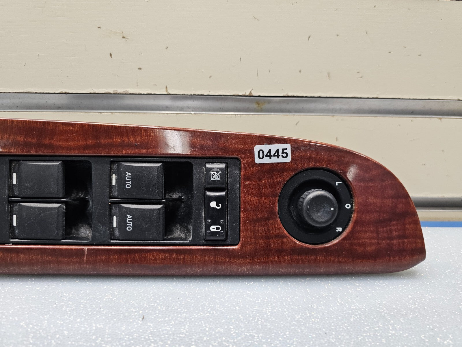 07-10 Charger Magnum Durango Dakota Master Power Window Switch Left Driver Wood