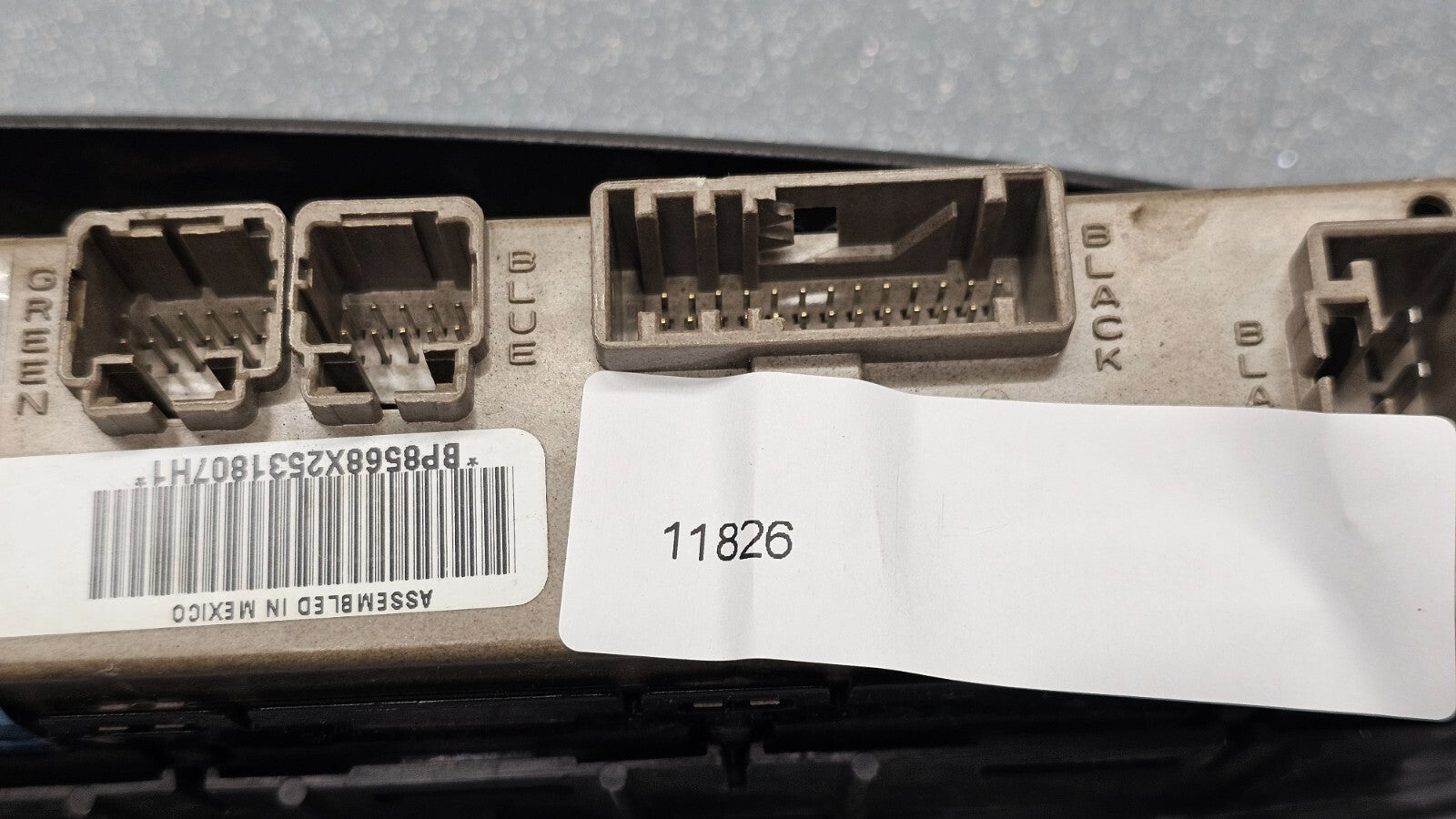 03-06 Silverado Sierra Power Left Driver Master Window Switch Assembly Black WS4