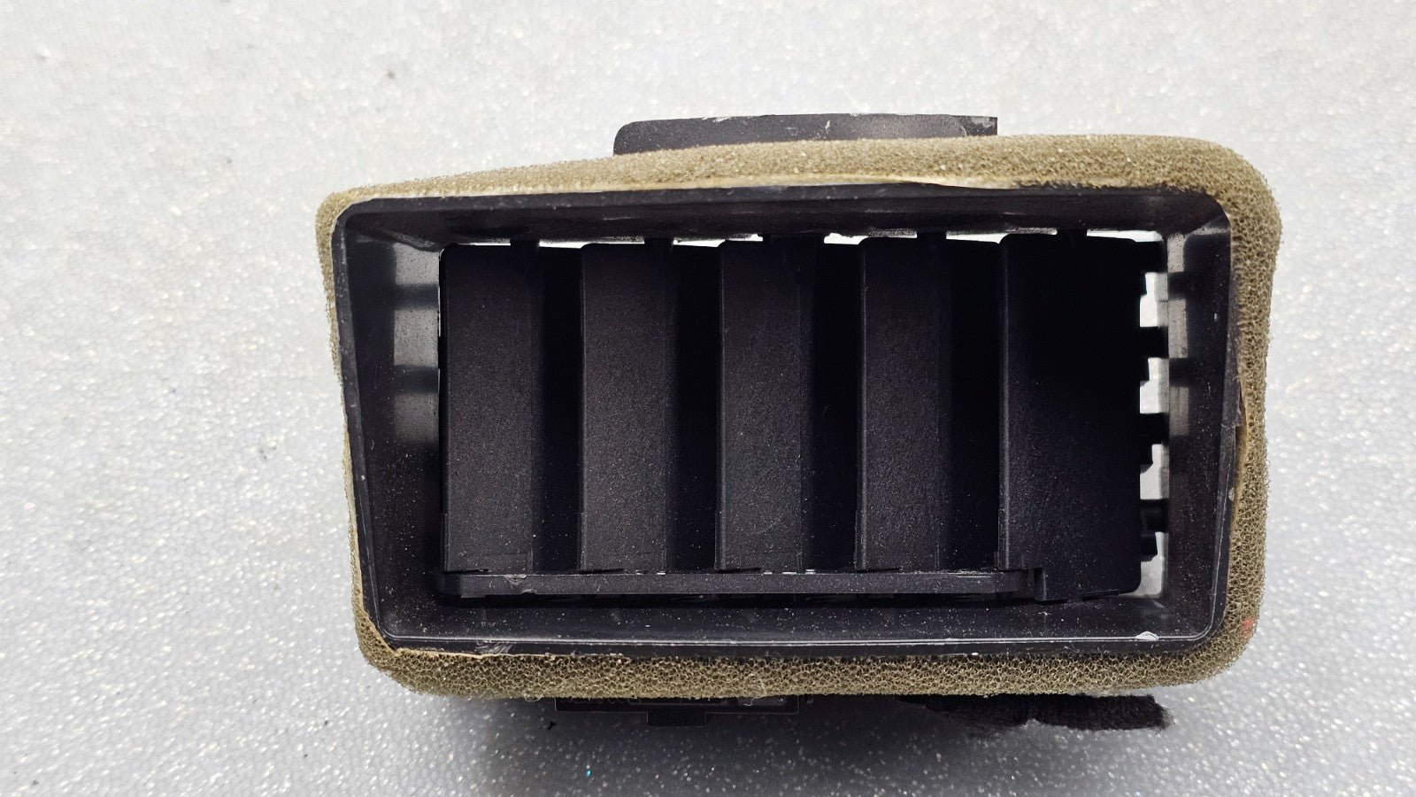 🔥 08-12 Ford Escape Center Dash Right/Left AC A/C HVAC Air Vent Heater Panel