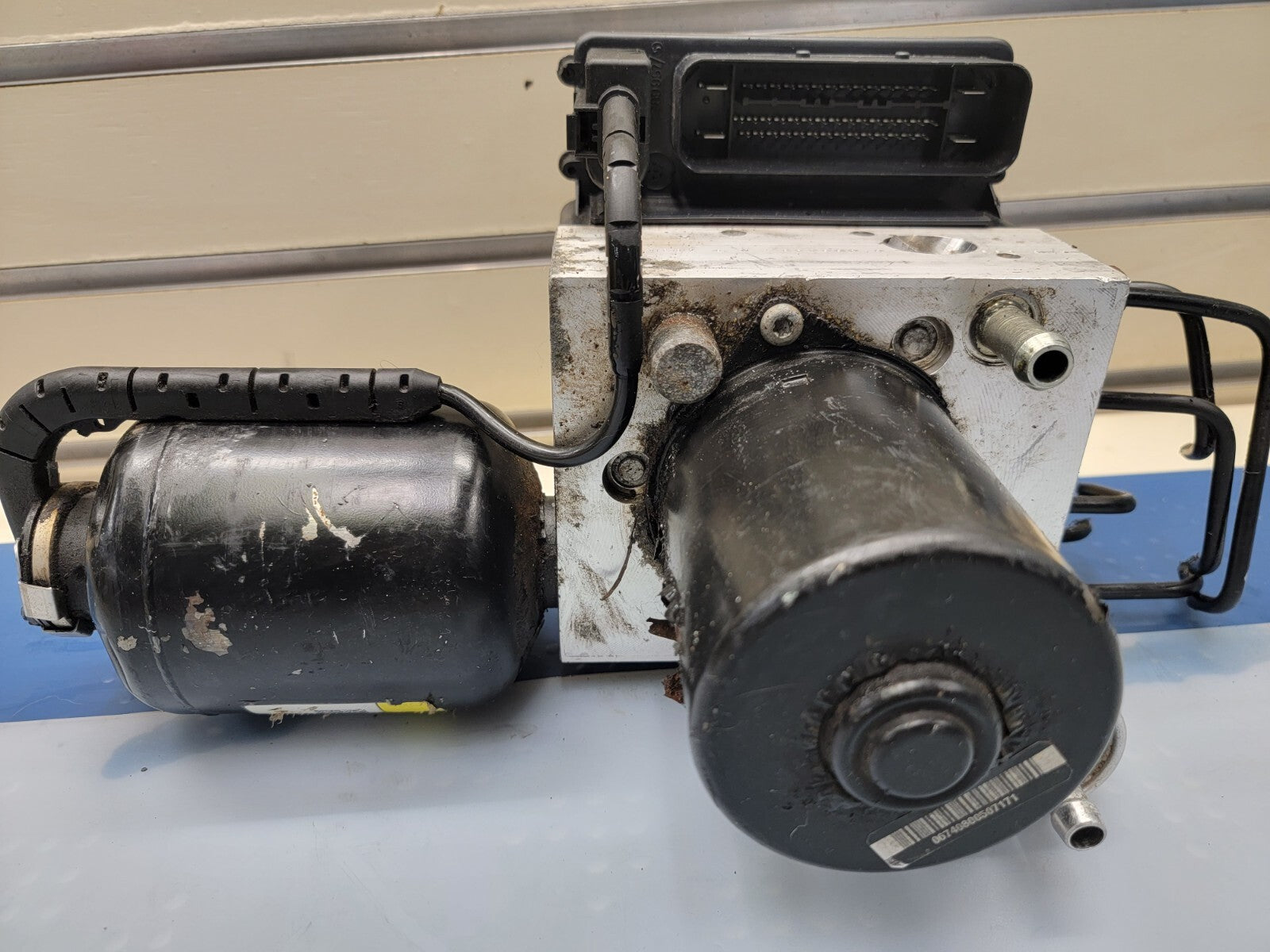 🔥2005-2007 FORD ESCAPE MERCURY MARINER HYBRID ABS ANTI-LOCK BRAKE PUMP