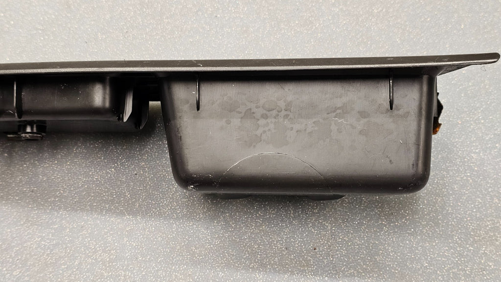 🔥06-08 Chevy Impala Right Passenger Power Window Switch Bezel Assembly Black