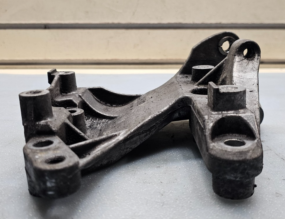 🔥09-11 Honda Pilot Odyssey Mount Bracket Compressor Genuine OEM