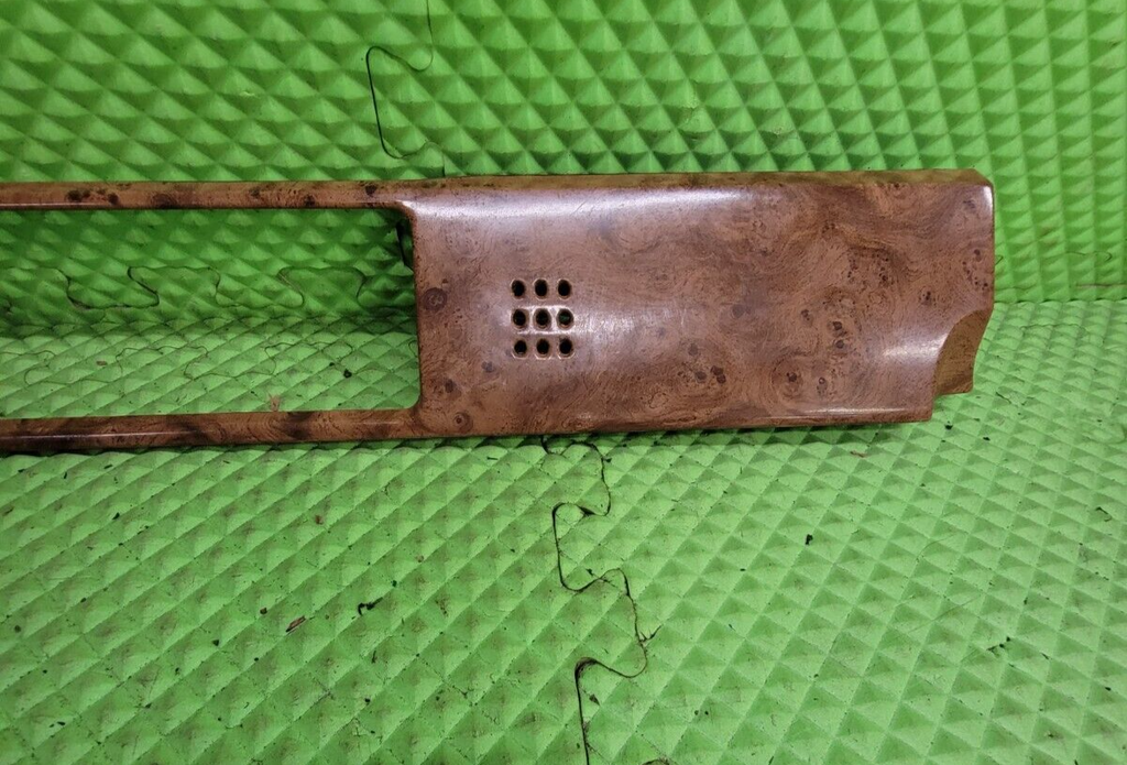 92-99 BUICK LESABRE FRONT DASH LOWER WOODGRAIN COVER PLATE TRIM PANEL BEZEL OEM