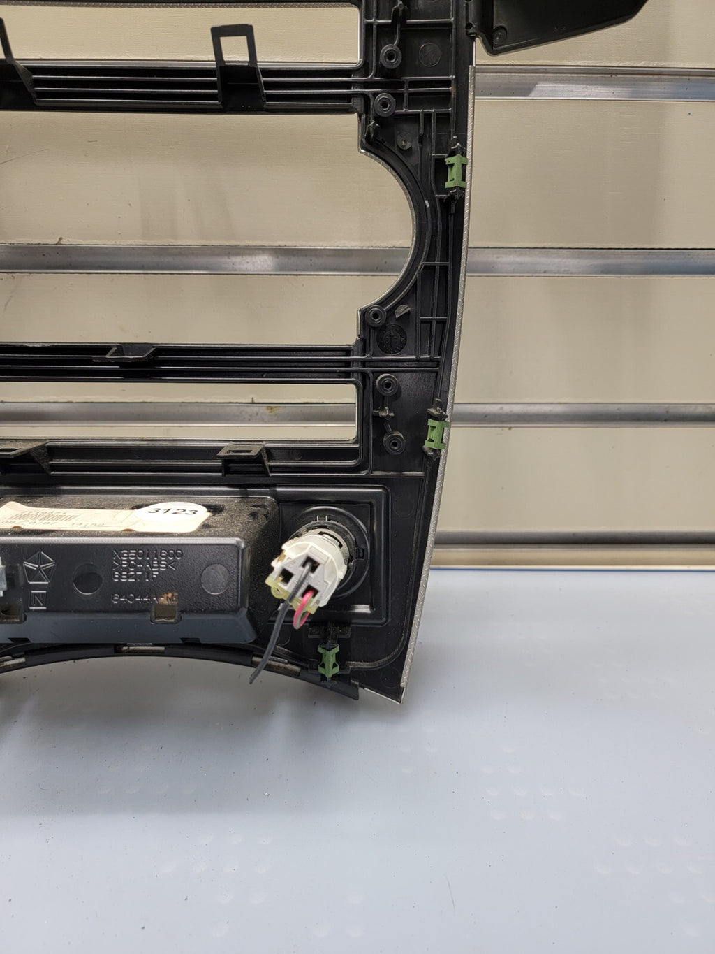 🔥08-10 JEEP GRAND CHEROKEE AC HEATER CONTROL RADIO DASH BEZEL TRIM VENTS SILVER