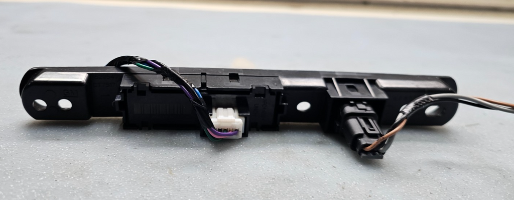 🔥06-24 Acadia Savana Sierra Hazard Light Control Switch Restraint Module PANEL