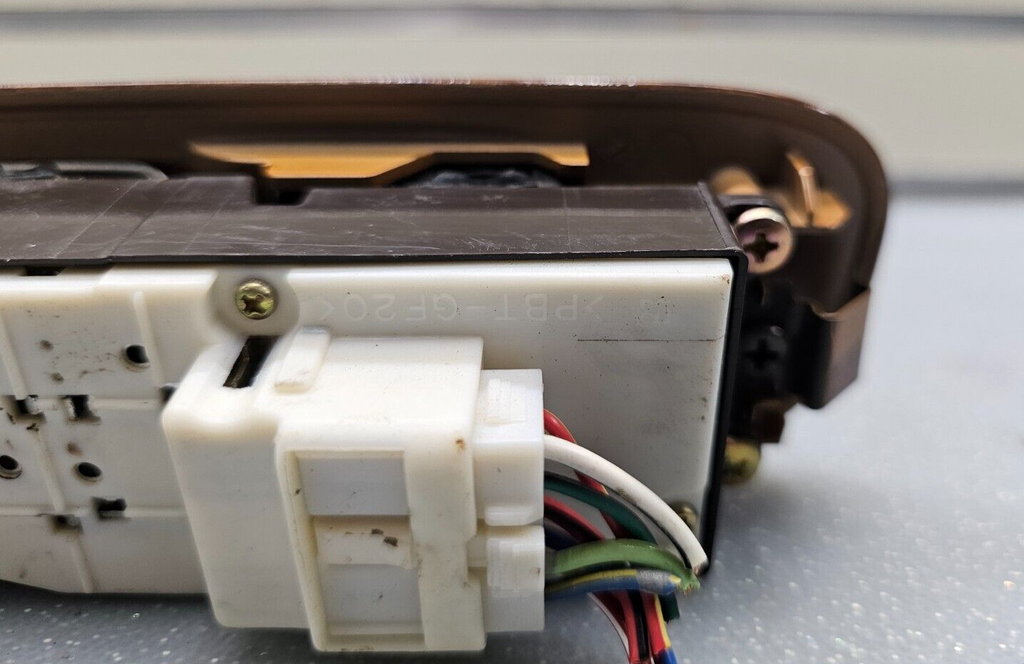 98-03 Sienna Solara 00-06 Tundra Power Driver Master Window Switch Assembly Wood