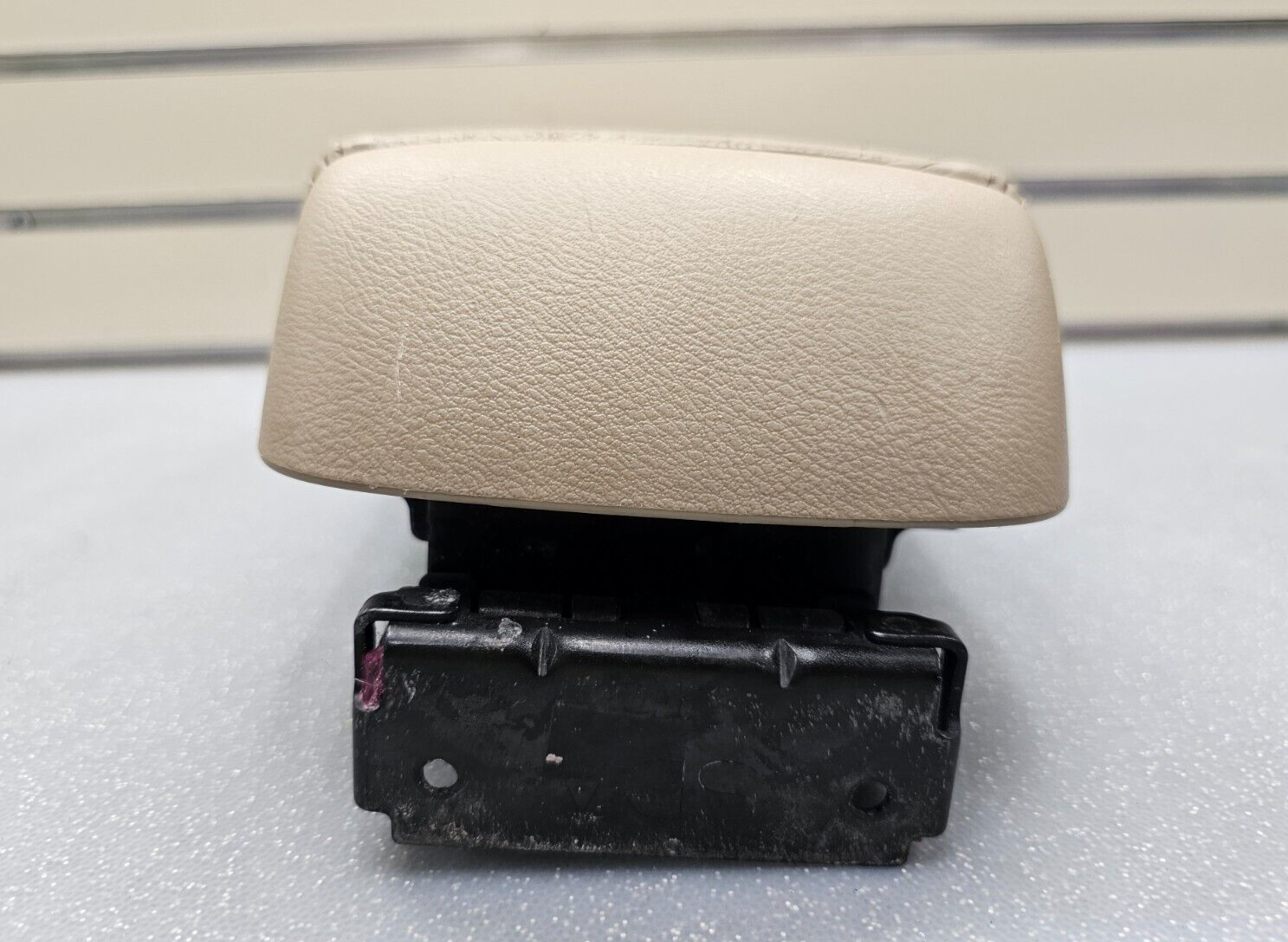 03-07 Honda ACCORD Acura TSX Center Console Armrest Storage Lid Leather Tan L22