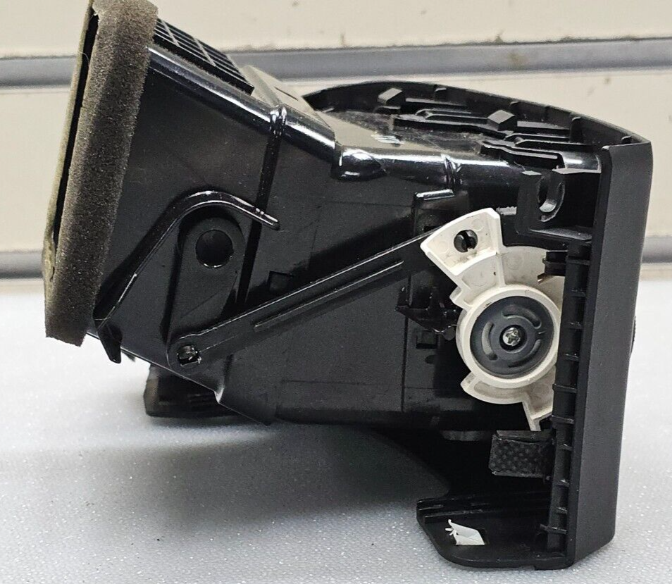 🔥06-12 Kia Sedona  Dash Right Passenger A/C Air Vent Heater Conditioning Black
