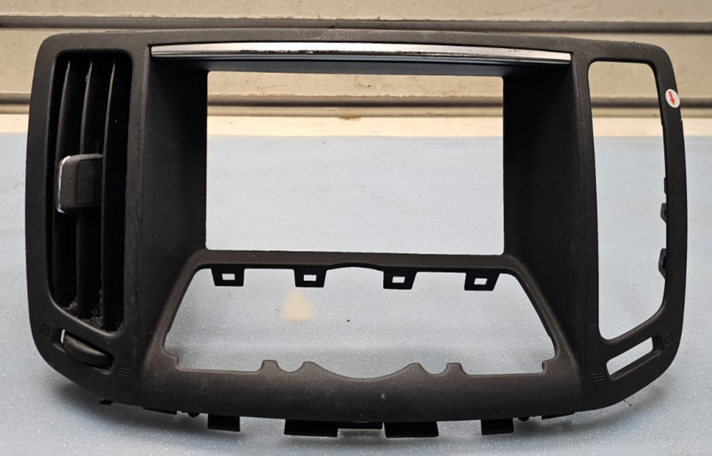 🔥08-13 Infiniti G25 G35 G37 Dash Radio Stereo Bezel Trim Instrument Panel Black