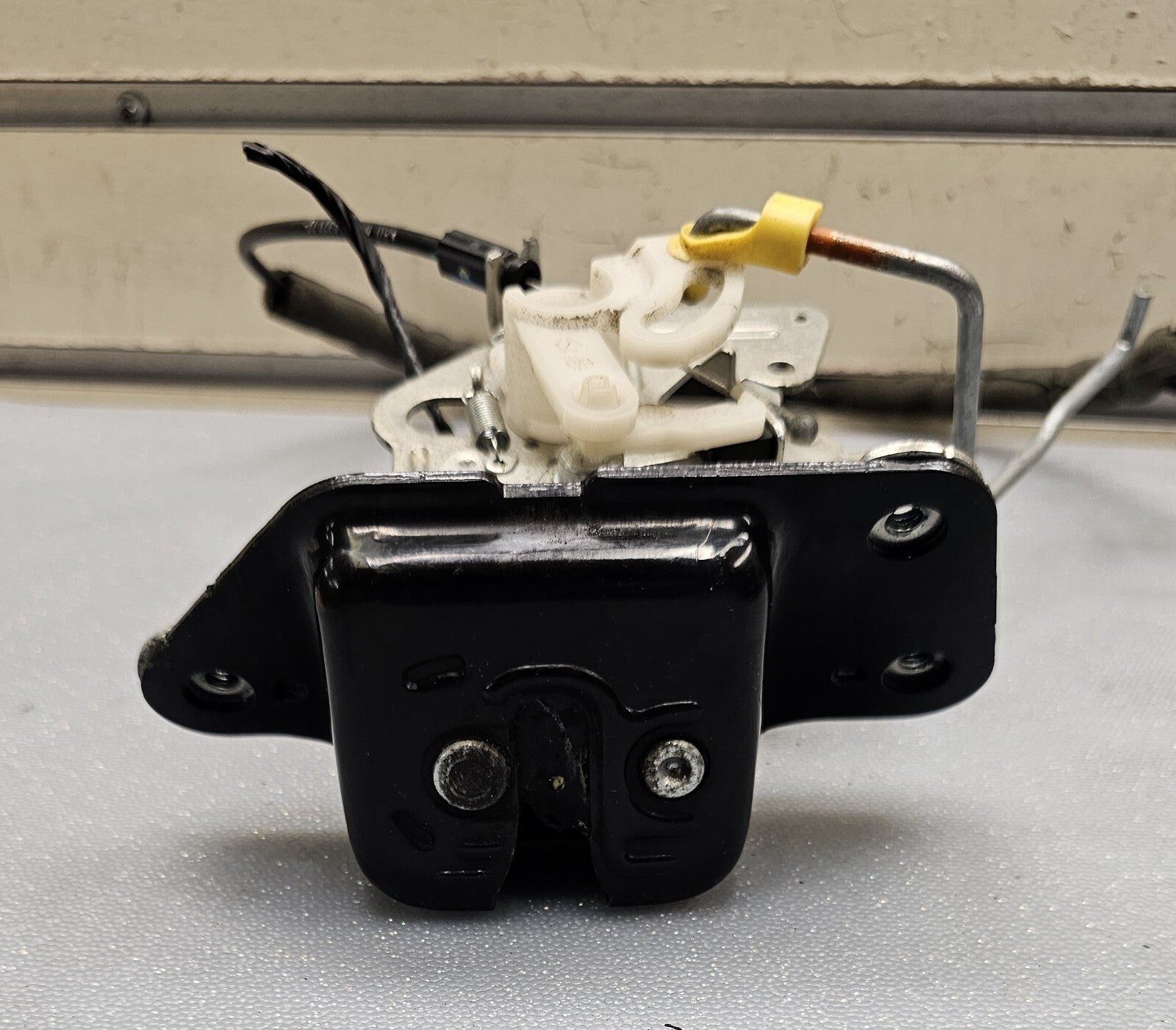 🔥07-16 JEEP PATRIOT 07-11 DODGE  NITRO REAR LIFT GATE LOCK LATCH ACTUATOR OEM