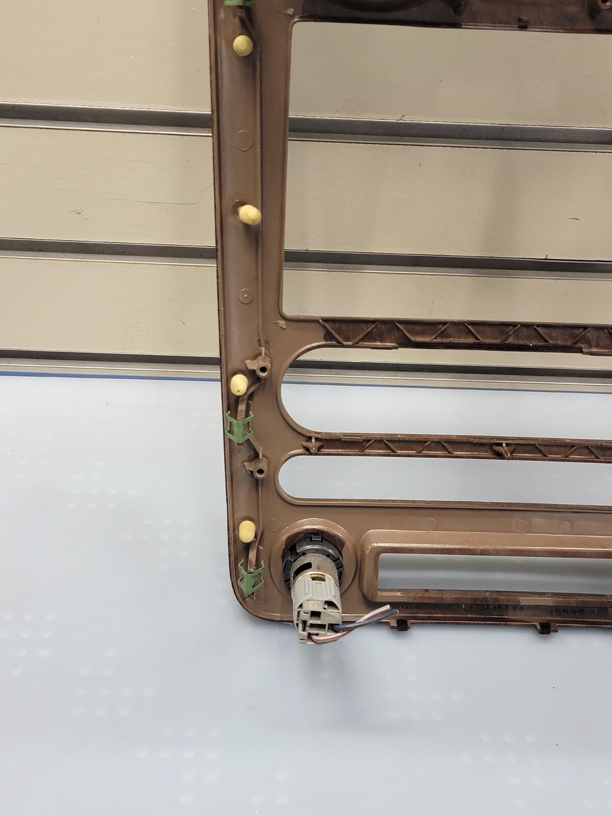08-09 FORD Taurus X Ford freestyle Center Dash Radio Climate Beze Trim woodgrain