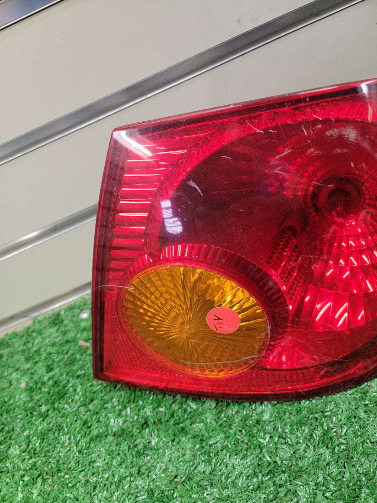 🔥03-08 Toyota Corolla Tail Light Lamp Assembly Rear Right Passenger Chrome