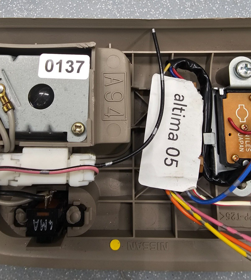 🔥02-06 Nissan Altima Overhead Console Control Unit Dome Map Light Lamp Tan OEM