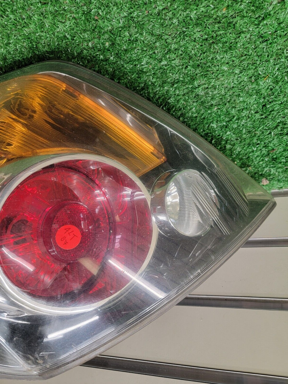 🔥2007-2012 Nissan Altima Tail Light Assembly Passenger Side Sedan With Bulb