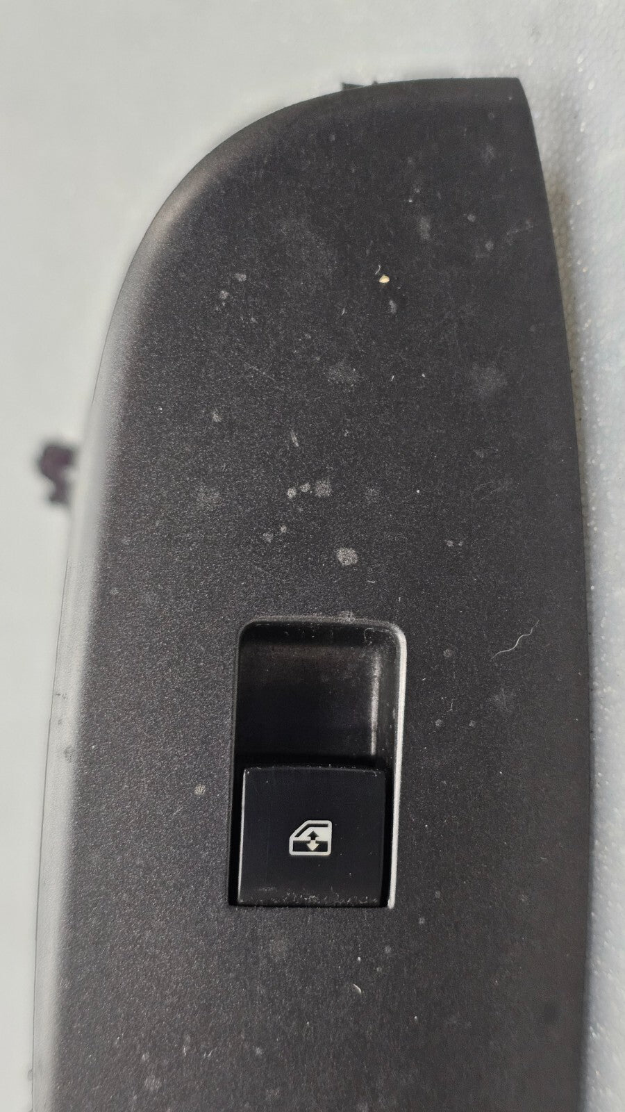 🔥13-15 CHEVY MALIBU FRONT RIGHT PASSENGER POWER DOOR WINDOW SWITCH LOCK GRAY